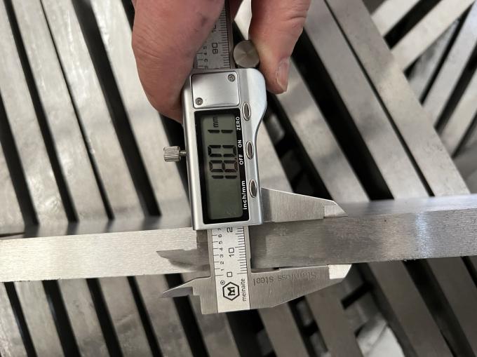 Niestandardowe hydrauliczne ostrza do noży, ostrze do noży z stali nierdzewnej, ostrze do noży do noży 17